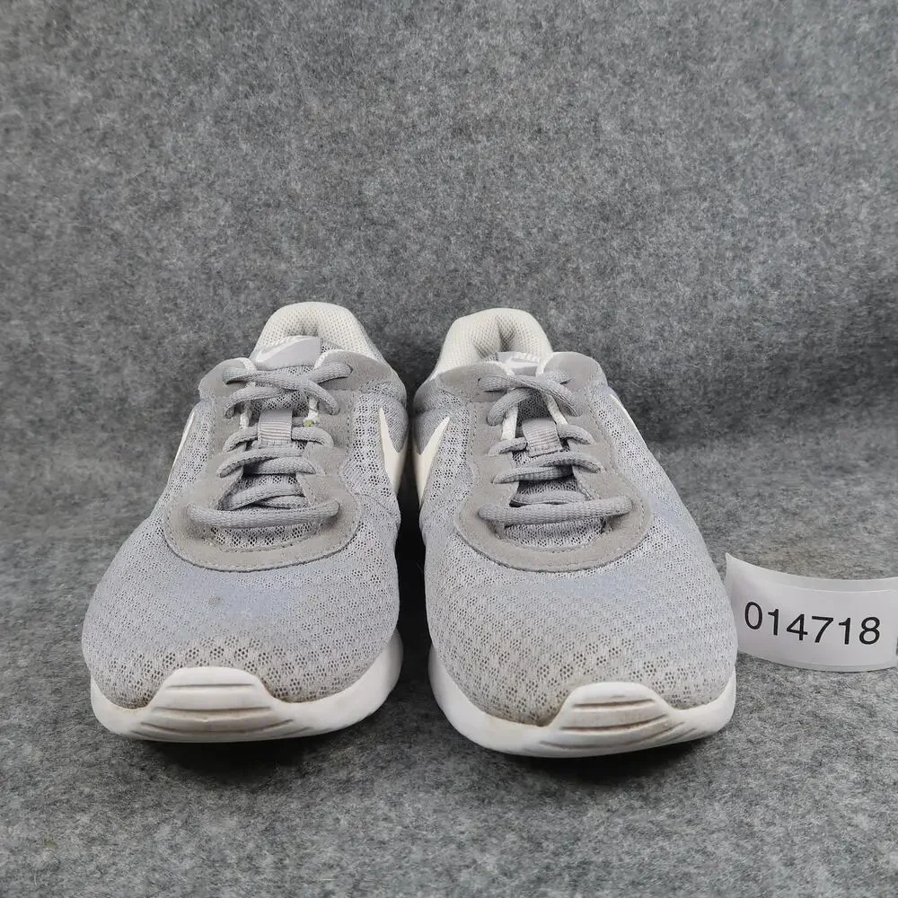Nike Shoes Womens 8.5 Tanjun Sneaker Athletic Trainer Casual Active Grey Running